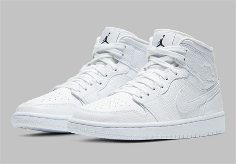 nike jordan schuhe weiß|Men's Jordan White Sneakers & Athletic Shoes.